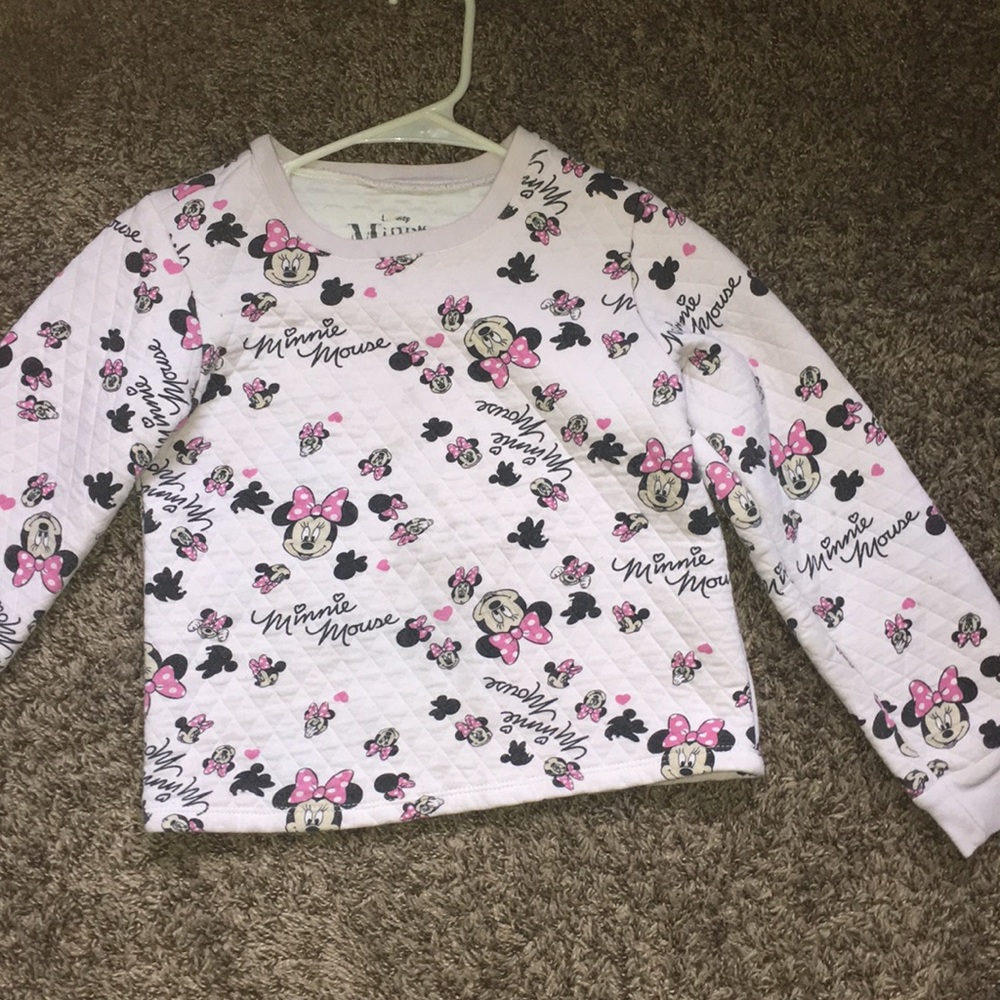 Pullover sweatshirt